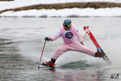 Défi Foly: Te land, ter zee en in de lucht op ski's!