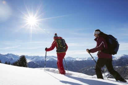 Sneeuwschoenwandelen is dé trend van dit seizoen