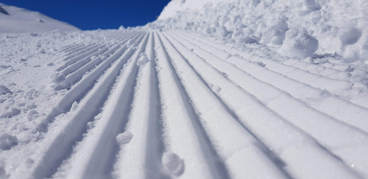 SKILIFT-VRAGEN | Waarom wordt een piste met ribbels geprepareerd?