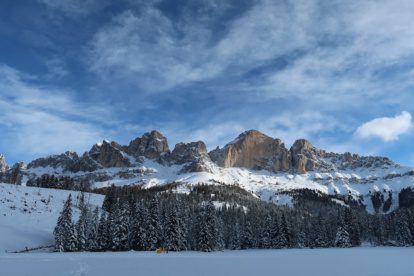 Nederlander krijgt boete na skiën met coronabesmetting in Italië