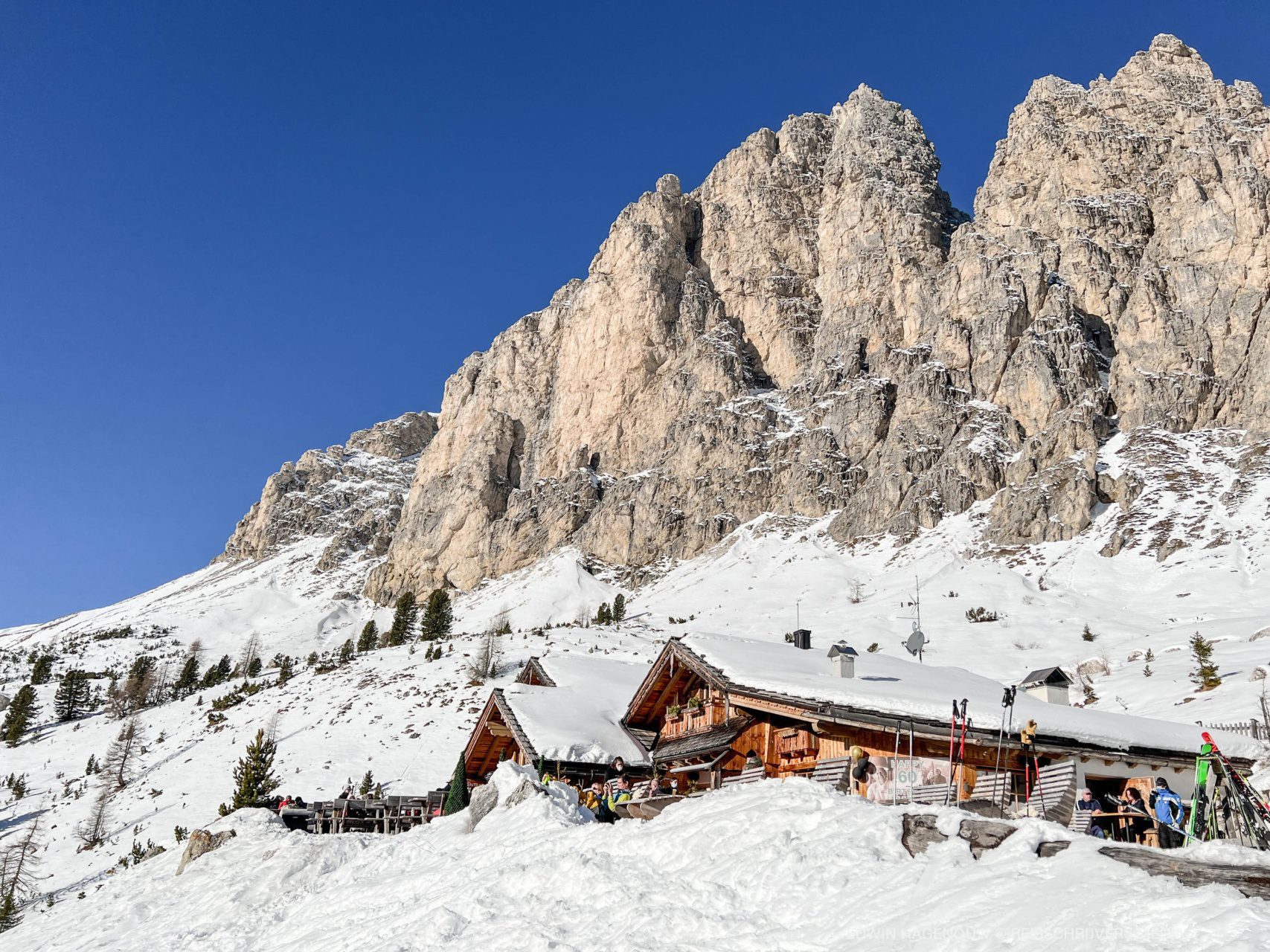CORONA UPDATE | Italië versoepelt per 11 februari: après-ski binnenkort weer mogelijk