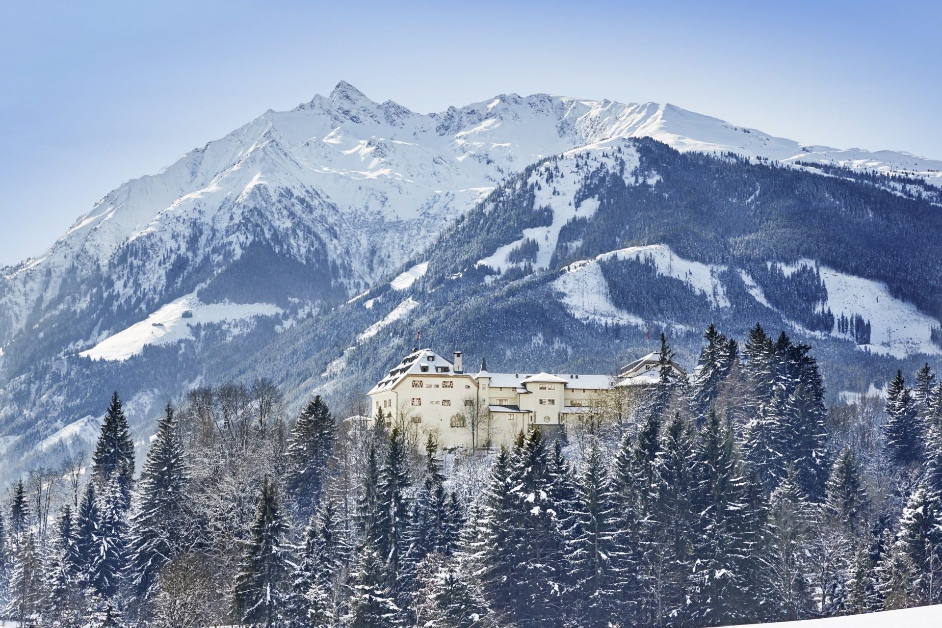 Ga deze winter overnachten in een kasteel in de Kitzbüheler Alpen